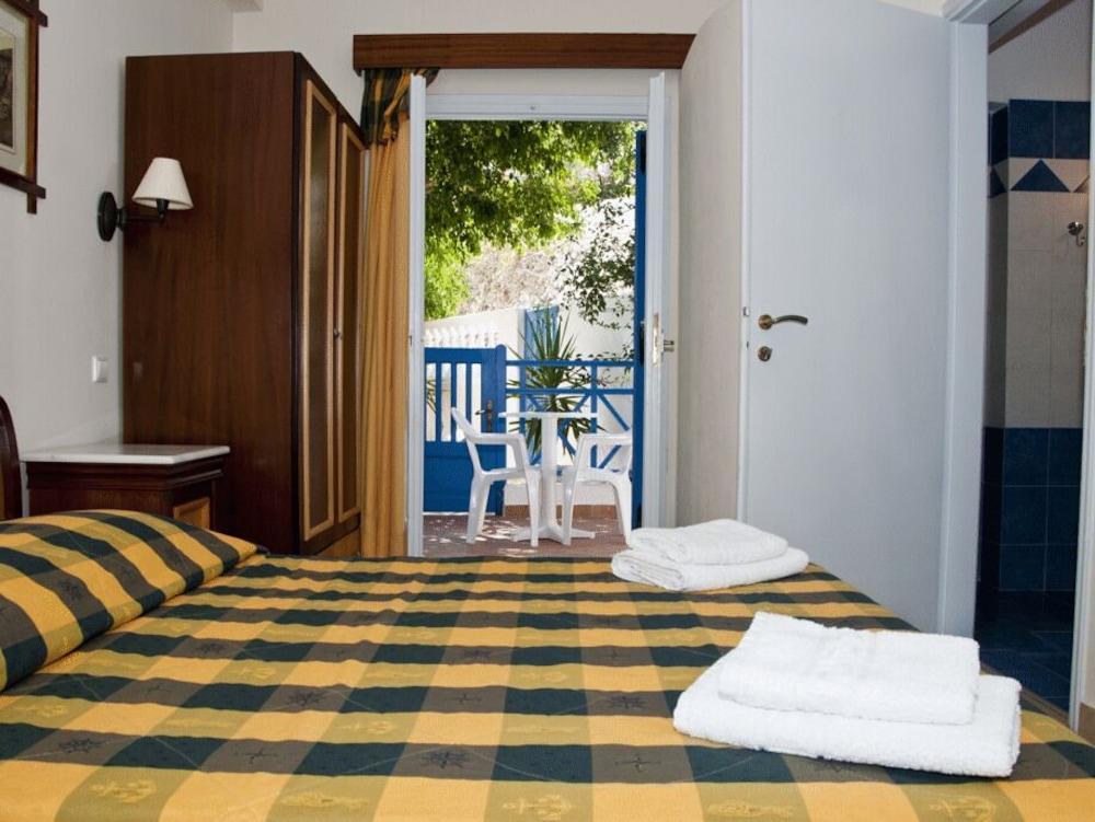 Karidis Hotel Kamári Exteriér fotografie