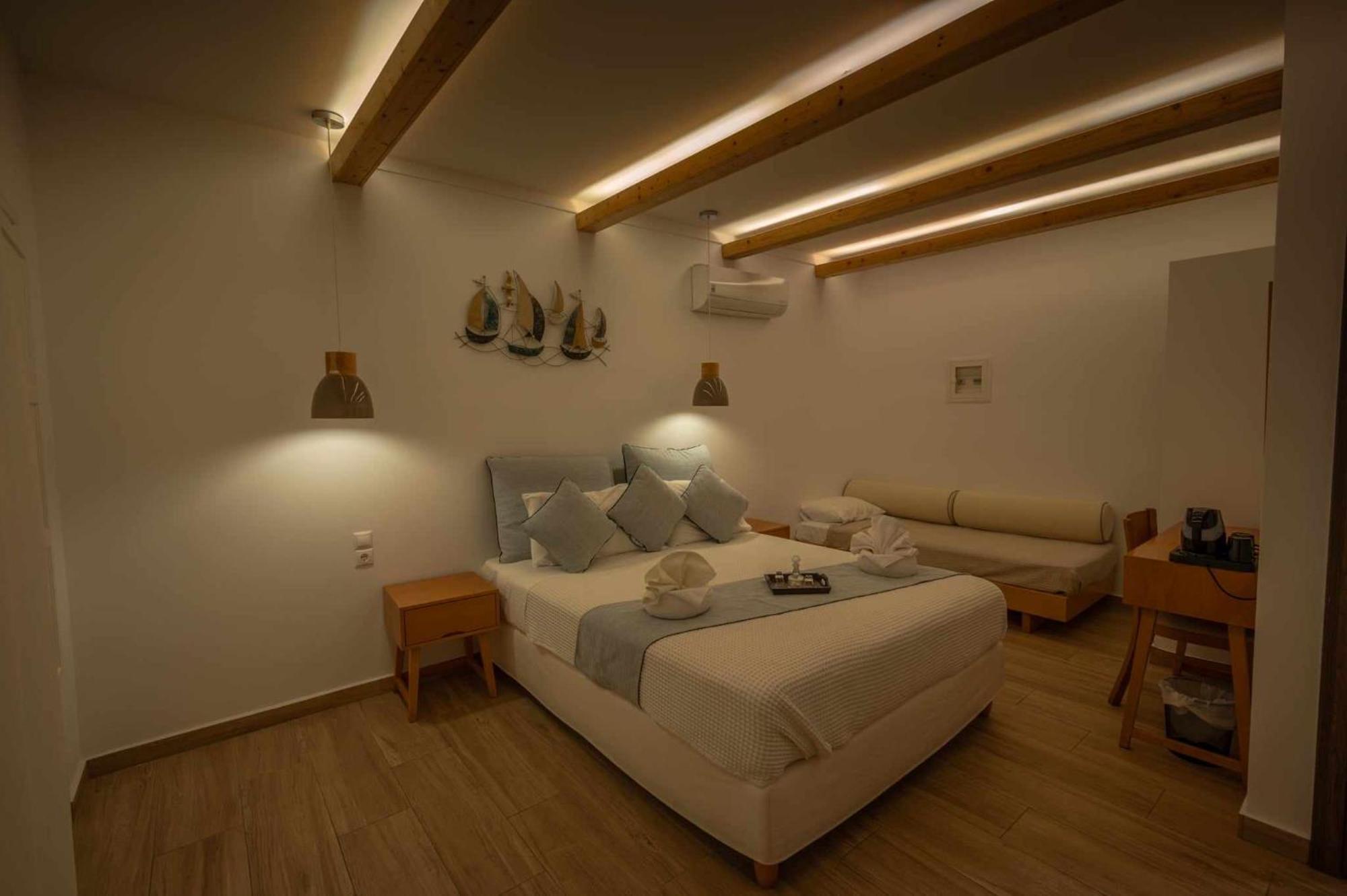 Karidis Hotel Kamári Exteriér fotografie