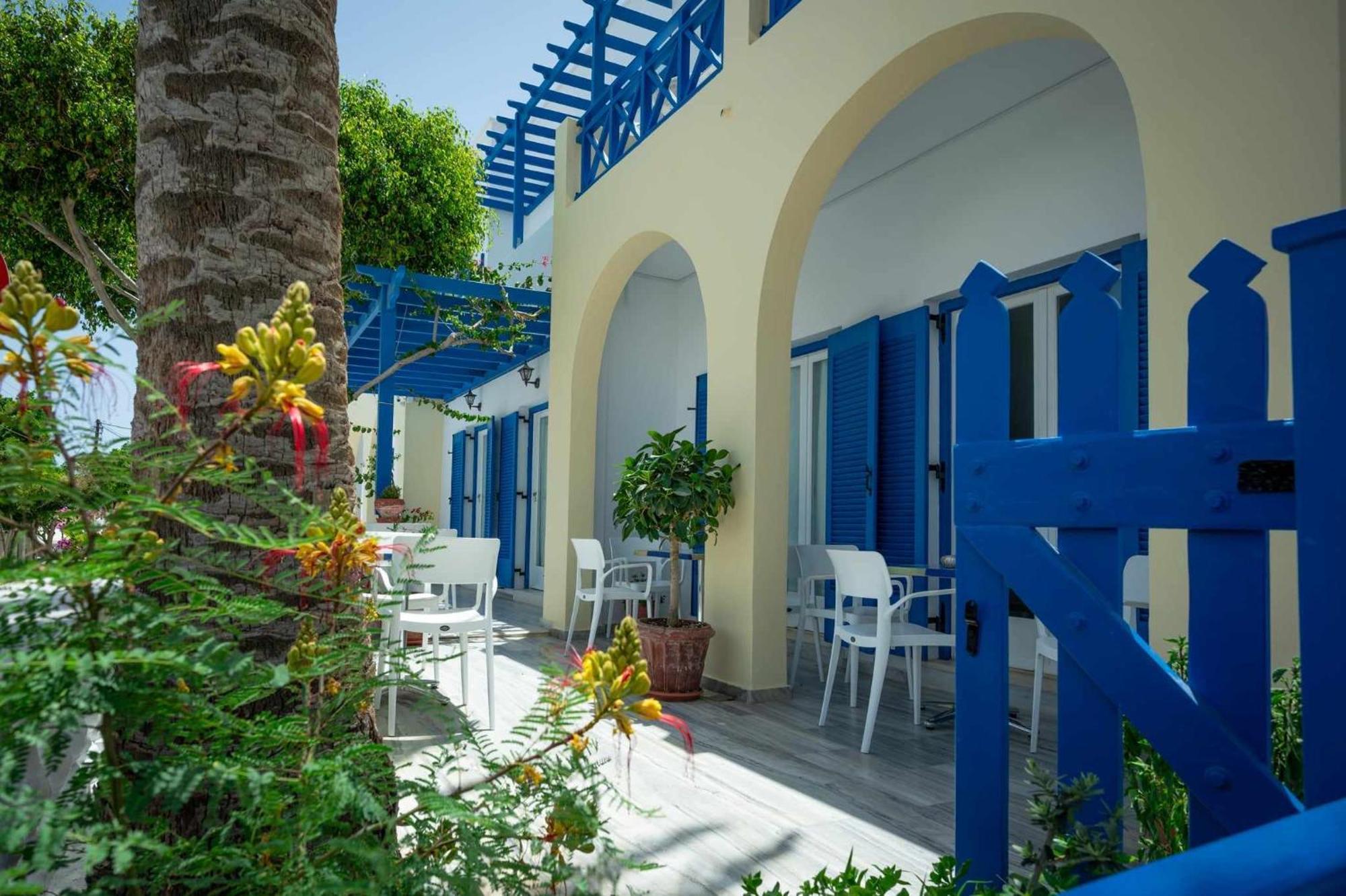 Karidis Hotel Kamári Exteriér fotografie