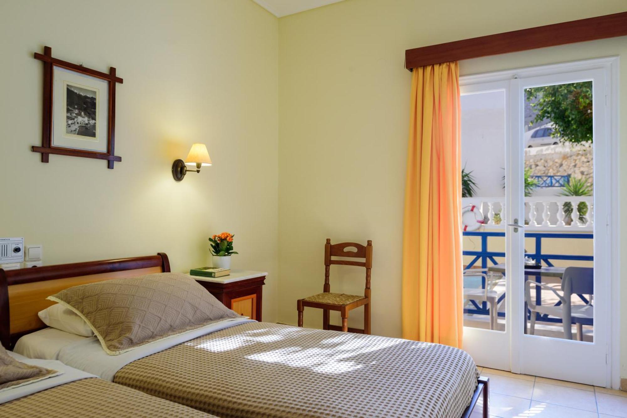 Karidis Hotel Kamári Exteriér fotografie